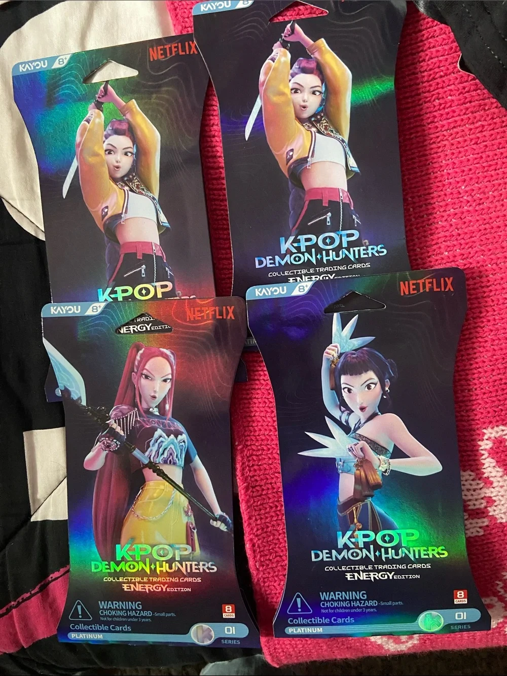 Netflix K-Pop Demon Hunters Card Packs - Pink & Yellow Artwork